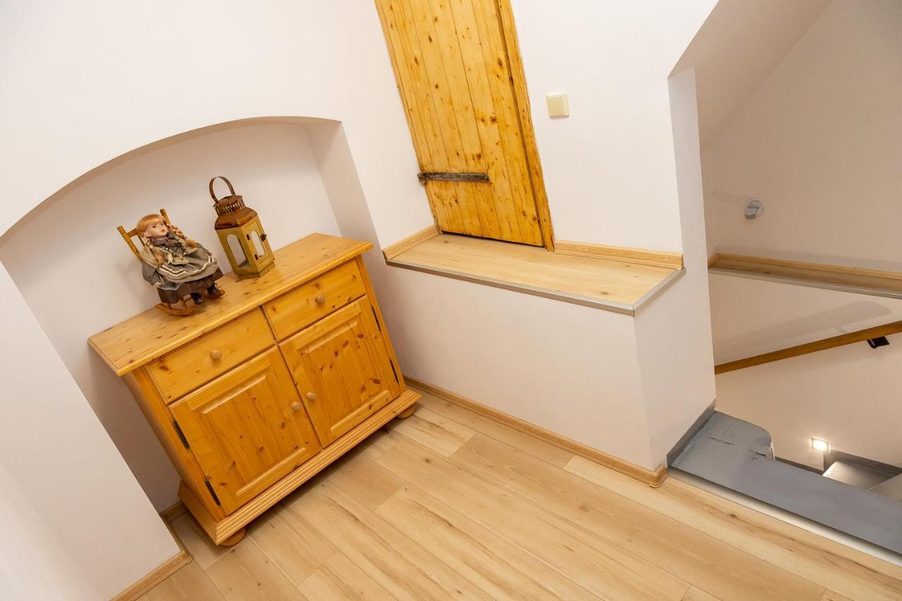 Villa Prazdninovy Dum Valdik Loket Esterno foto