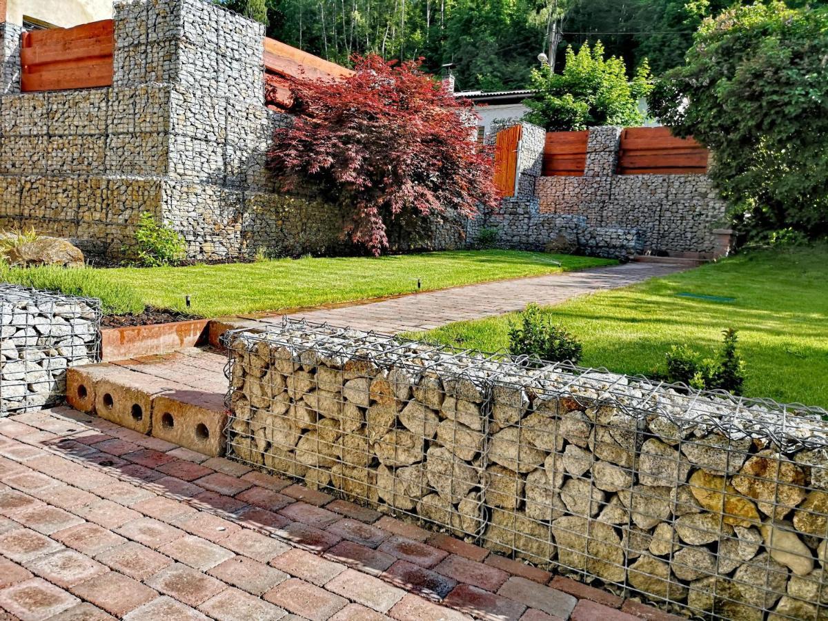 Villa Prazdninovy Dum Valdik Loket Esterno foto